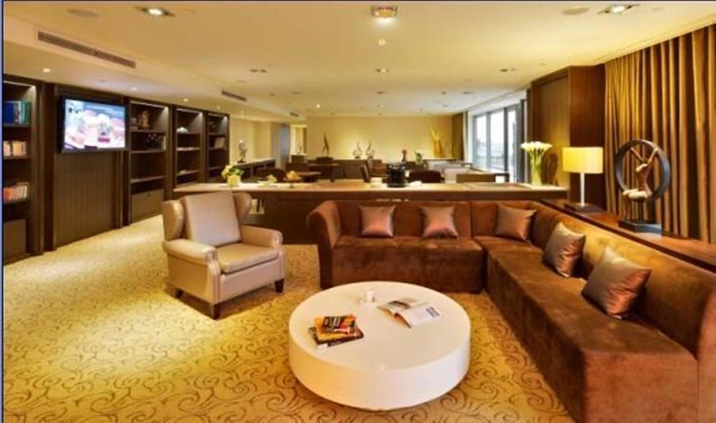 Windsor Park Hotel Kunshan كونشان المظهر الخارجي الصورة